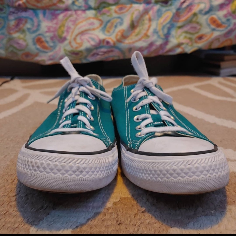 Green Converse